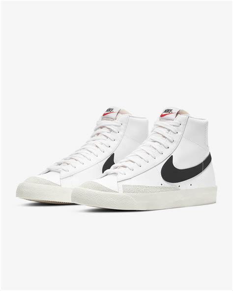 Nike Blazer Mid 77